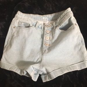 High waist UO shorts